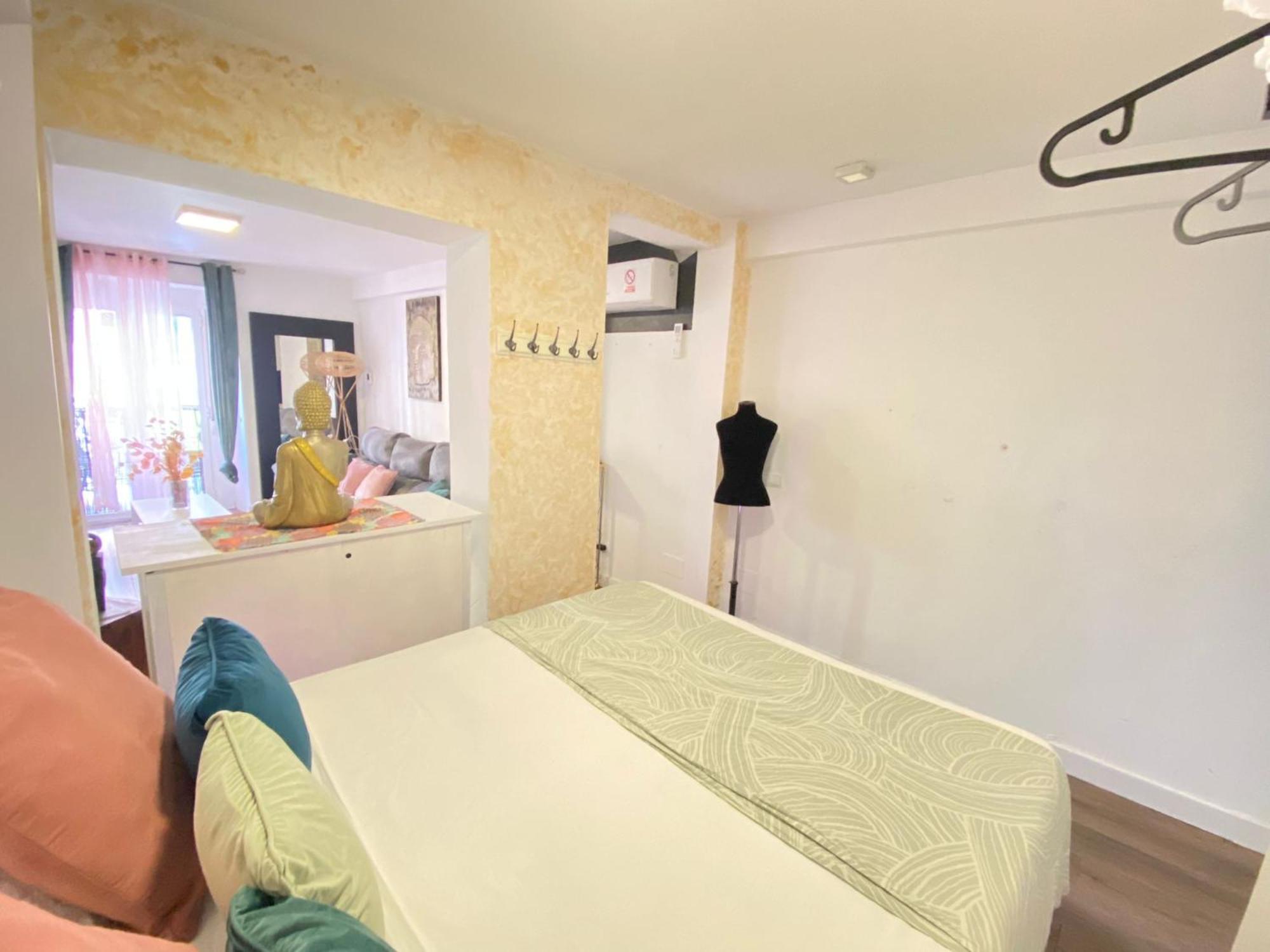 Apartamento Delux مدريد المظهر الخارجي الصورة